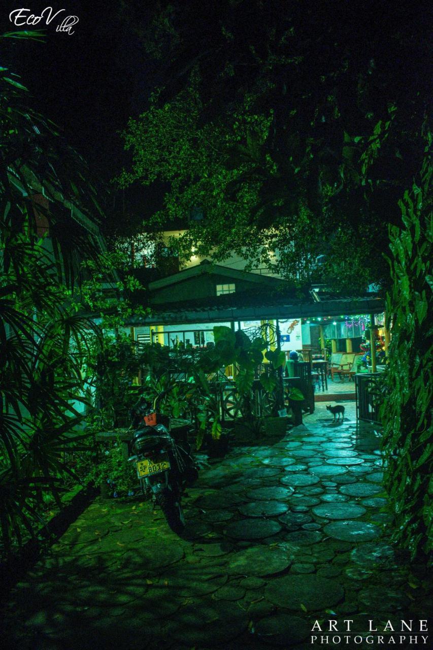 Eco Villa - Sinharaja Deniyaya Exterior foto